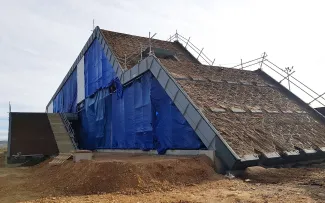 Steildach mit Georaster®-Elementen und Substrat